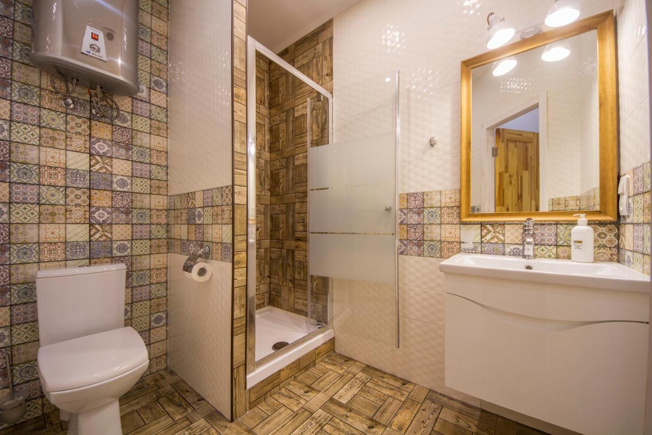 Design Apartments On Velyka Vasylkivska 42 Киев Екстериор снимка